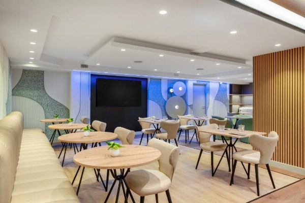 Hotel Hungaria City Center image 11