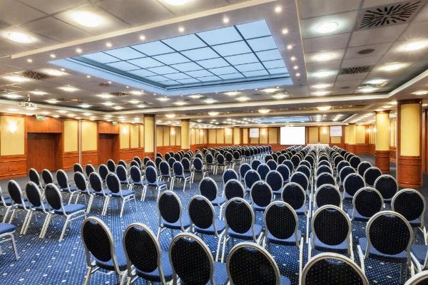 Hotel Hungaria City Center image 25